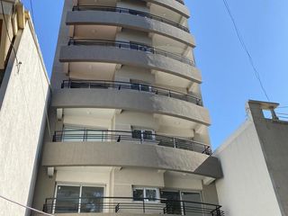 Foto 2 de Departamento - Quilmes