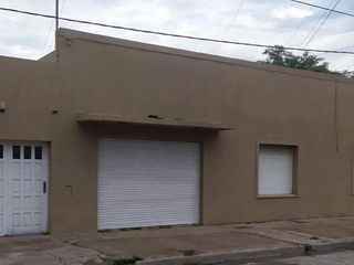 Foto 3 de Casa en venta - 3 dormitorios 2 baños 120mts2 - Necochea