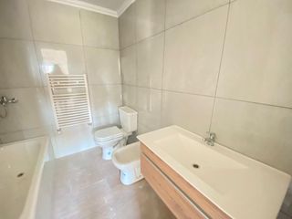 Foto 27 de Departamento en  venta de 2 ambientes con cochera