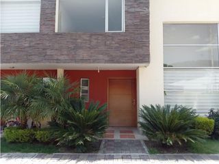 Foto 2 de Lumbisi, Casa en Renta, 180m2, 3 Habitaciones