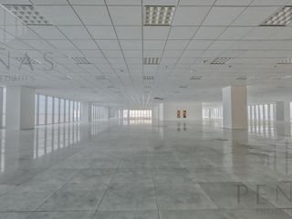 Foto 15 de OFICINAS PREMIUM  VISTAS AL RIO Y A LA CIUDAD PISO CORPORATIVO 1245 M2 Y TERRAZA