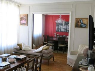 Foto 7 de Departamento ubicado en Barrio Norte, edificio de estilo. Amplio y gran ubicación