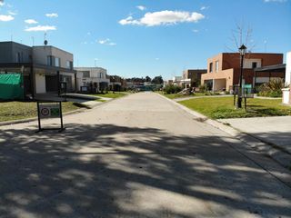 Foto 31 de Navarrete Propiedades - Lote en venta en Santa Elena Pilar del Este