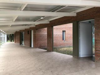 Foto 6 de Salón comercial en zona urbana de Funes