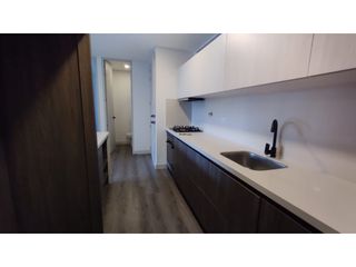 Foto 3 de Aparta estudio Nuevo en venta  El Poblado loma de los González