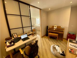 Foto 6 de VENDO APARTAMENTO REMODELADO EN EL POBLADO