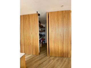 Foto 5 de VENDO APARTAMENTO REMODELADO EN EL POBLADO