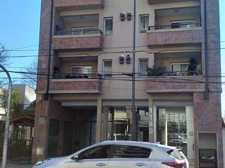 Foto 3 de Hermoso departamento en Tigre