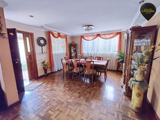 Foto 2 de Casa de arriendo en TOTEMS Remigio Crespo – código:21518