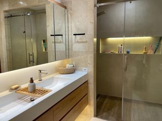 Foto 23 de Espectacular Apartamento en Lindaraja en Arriendo