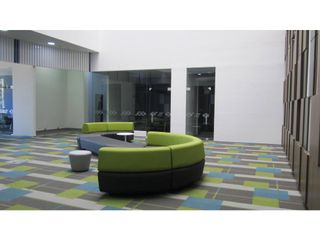Foto 6 de VENTA/ARRIENDO/PERMUTA OFICINA 43 M2 EDIFICIO NOU CAJICA-JA