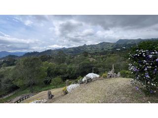 Foto 22 de Vendo linda casa en pacho con inmejorable vista.zona verde privada