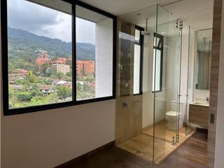 Foto 8 de Exclusivo y moderno apartamento con vista hermosa San Lucas 74 m2