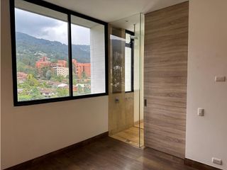 Foto 10 de Exclusivo y moderno apartamento con vista hermosa San Lucas 74 m2