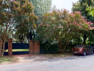 Foto 48 de Casa venta Manuel B Gonnet con pileta