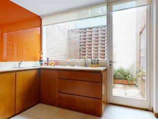 Foto 10 de Casa venta Manuel B Gonnet con pileta