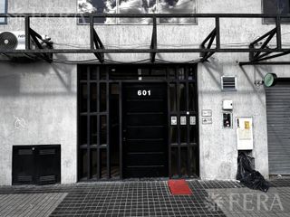 Foto 3 de Venta de departamento de 2 ambientes con balcón en Wilde