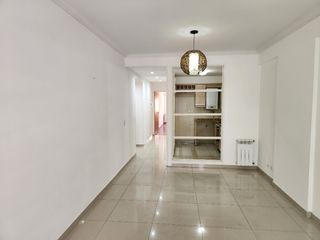Foto 2 de Departamento en alquiler en Parque Chacabuco