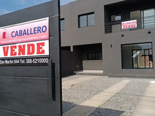 Foto 1 de Dúplex en venta de 3 dormitorios c/ cochera en Los Perales