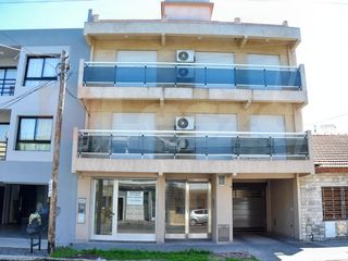 Foto 1 de Departamento en Lomas de Zamora Oeste