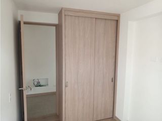 Foto 5 de Apartamento en arriendo calasanz