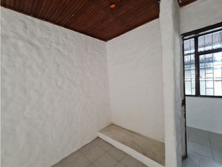 Foto 29 de SE ARRIENDA AMPLIA CASA EN CENTENARIO