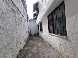 Foto 12 de SE ARRIENDA AMPLIA CASA EN CENTENARIO