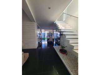 Foto 3 de Casa en venta Urbanizacion Altos de Manta Beach.