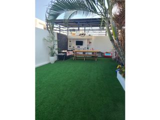 Foto 12 de Casa en venta Urbanizacion Altos de Manta Beach.