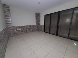 Foto 9 de Venta Departamento en Lomas de Urdesa