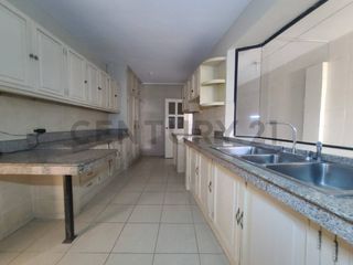 Foto 7 de Venta Departamento en Lomas de Urdesa