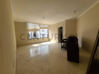 Foto 15 de Venta Departamento en Lomas de Urdesa
