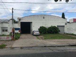 Foto 2 de Galpón - La Plata