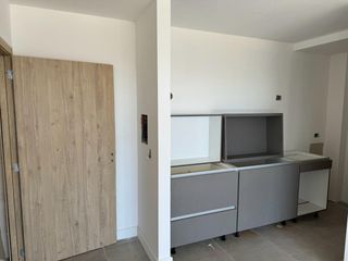 Foto 12 de VENTA Departamento - Faldeo Manzano- 2 AMB con Vista al Lago!