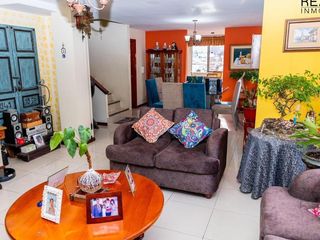 Foto 3 de HERMOSO Y AMPLIO DEPARTAMENTO DUPLEX EN EXCELENTE ZONA DE ALTA PLUSVALIA