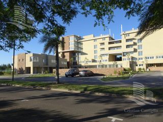 Foto 2 de Departamento a la Venta y Alquiler en Jardines del Palmar