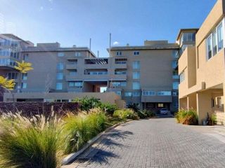 Foto 4 de Departamento a la Venta y Alquiler en Jardines del Palmar