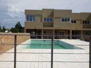 Foto 32 de Departamento a la Venta y Alquiler en Jardines del Palmar