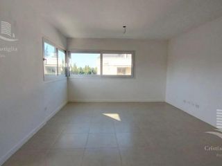 Foto 8 de Departamento a la Venta y Alquiler en Jardines del Palmar