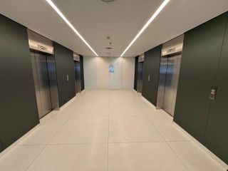 Foto 5 de Oficinas en Alquiler - 800m2 - Piso Alto - Microcentro - San Nicolas