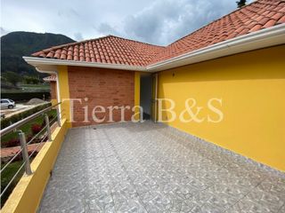 Foto 1 de ¡Descubre el Espacio Ideal para Tu Familia! Elegancia en Cada Detalle por $2.150 Millones