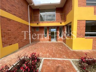 Foto 35 de ¡Descubre el Espacio Ideal para Tu Familia! Elegancia en Cada Detalle por $2.150 Millones