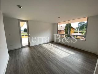 Foto 2 de ¡Descubre el Espacio Ideal para Tu Familia! Elegancia en Cada Detalle por $2.150 Millones