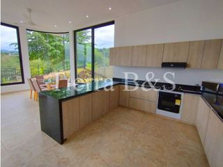 Foto 9 de ¡Estrena Tu Paraíso Sostenible: Energía Solar, Piscina y Vista Espectacular por $1.500 Millones!
