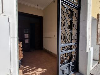 Foto 2 de PROPIEDAD - con Local Comercial y Dpto en primer planta EN VENTA- ZONA CÈNTRICA