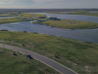 Foto 3 de Terreno al lago, BARRIO AMARRAS, Puertos / Escobar