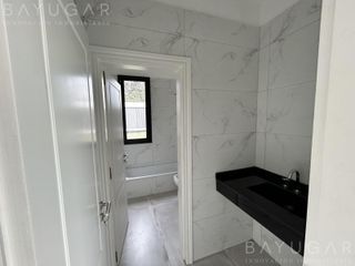 Foto 36 de Venta - Casa a Estrenar / Barrio San Joaquin / Exaltación de la Cruz
