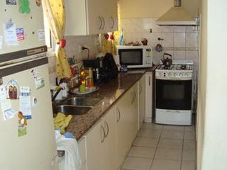 Foto 3 de Casa  4 ambientes en venta en Quilmes Oeste