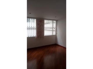 Foto 6 de Apartamento en arriendo amoblado Chico 133 mts