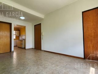 Foto 6 de Departamento de 2 Ambientes Lindo Barrio - Colon